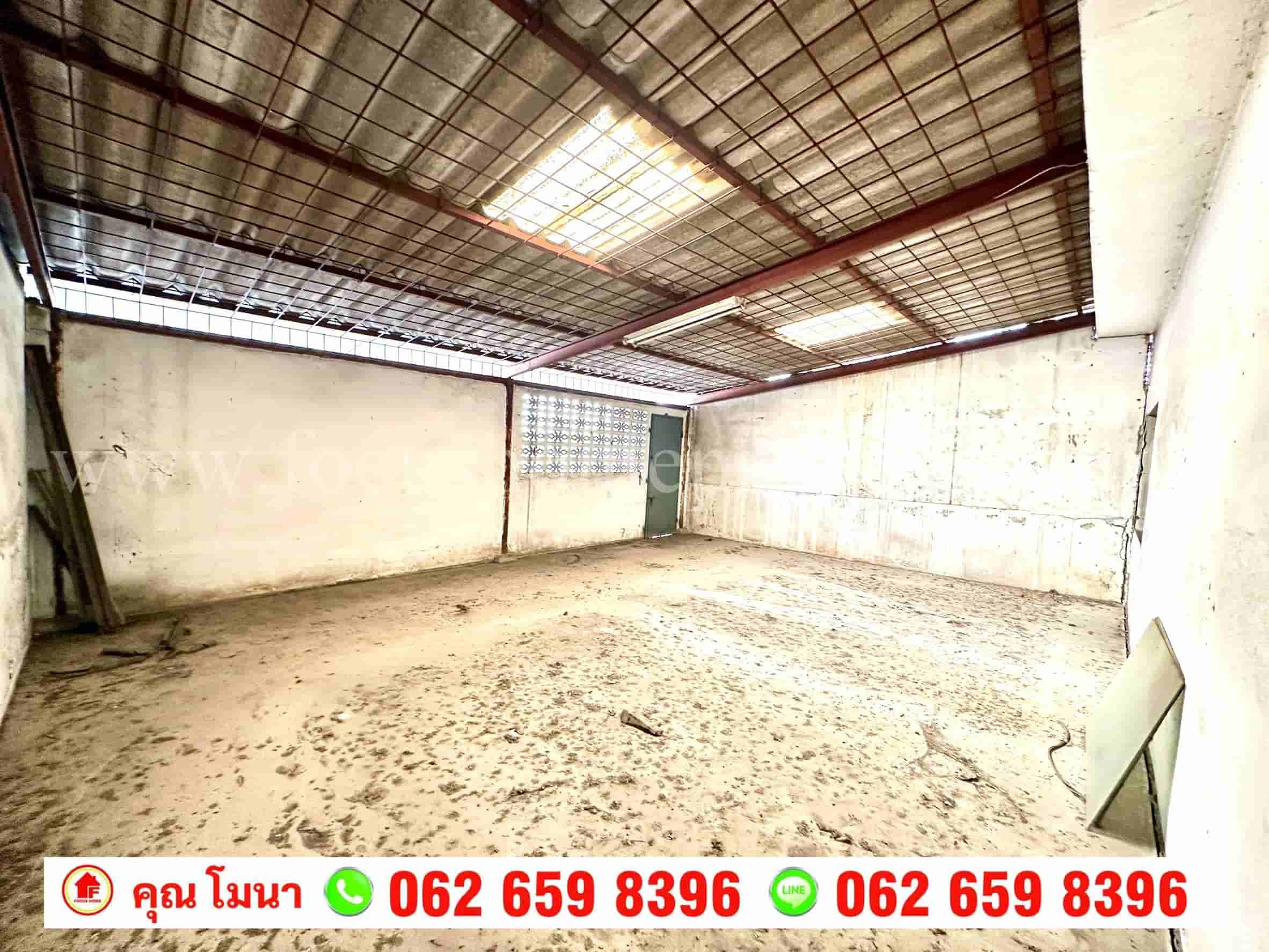 ขายตึกแถว 3 คูหา ติดถนนรัตนาธิเบศร์